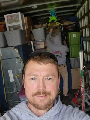Above Average Moving LLC