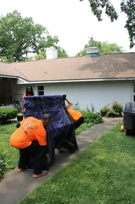 Kenosha Hunktz Moving Systems INC