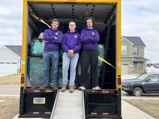 Skinny Lads Moving Company