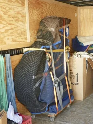 M & R Movers LLC