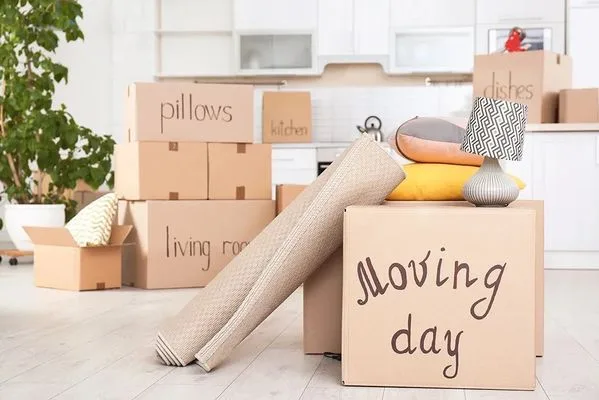 Badgerland Movers LLC