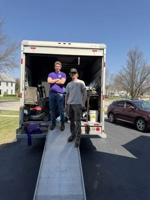 Skinny Lads Moving Company