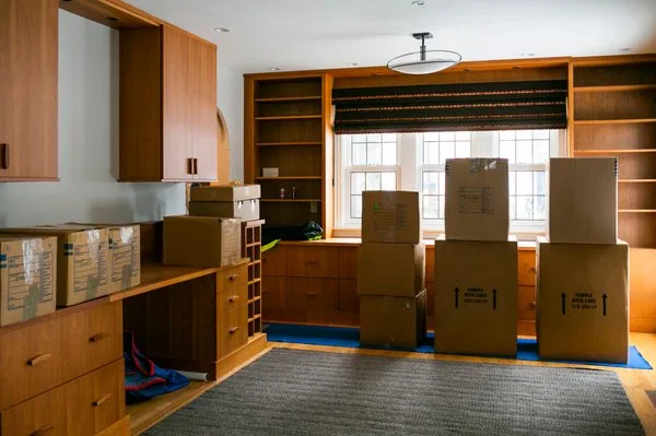 Reynolds Transfer & Storage INC
